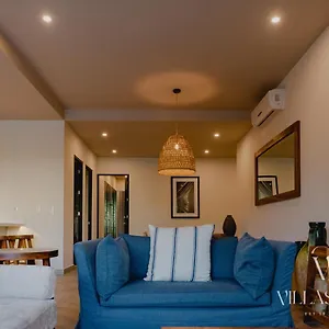 https://villas-aqua-2br-luxury-suite.quintano-roohotels.com